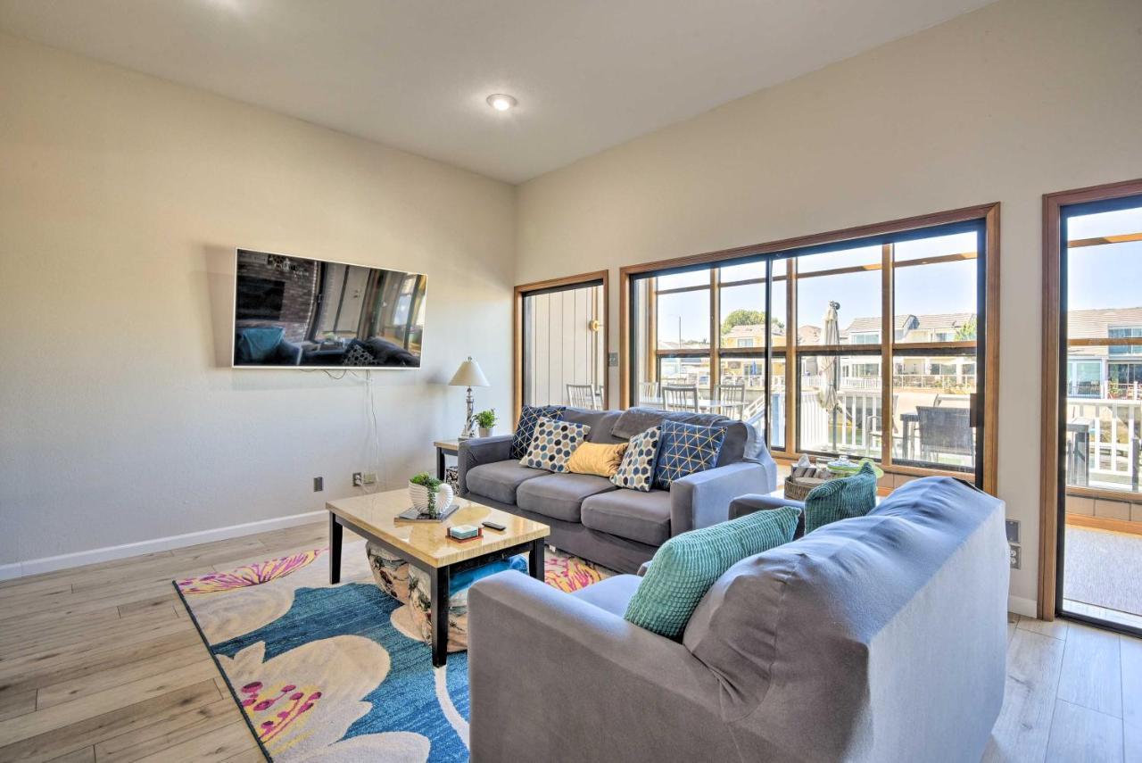 Villa Waterfront Oxnard Escape With Kayaks And Dock! Exterior foto