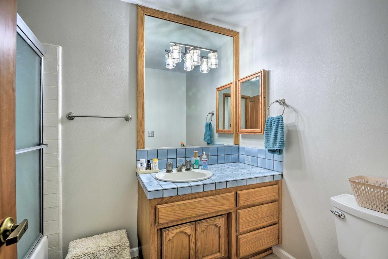 Villa Waterfront Oxnard Escape With Kayaks And Dock! Exterior foto